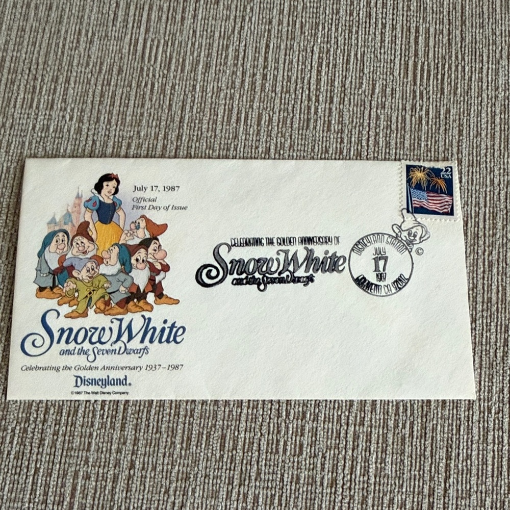 Snow White & the Seven Dwarfs Disneyland Official First day of Issue 1987